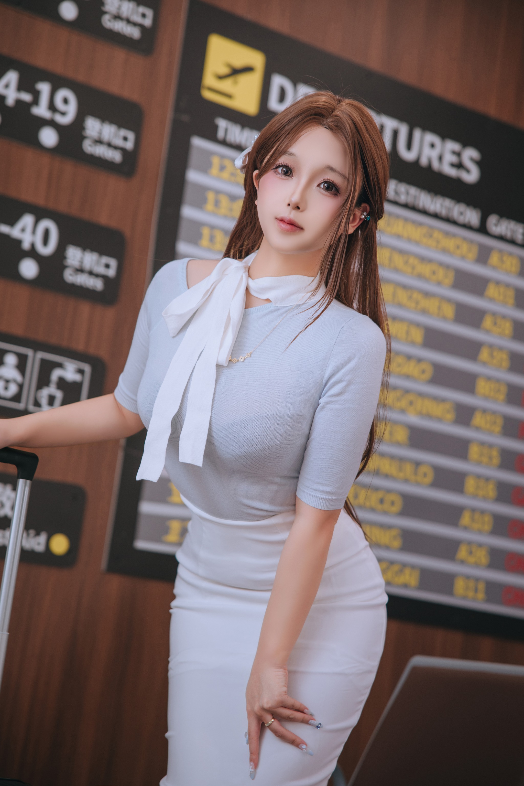 日奈娇 – NO.208 国际航班[176P5V]-XikXak